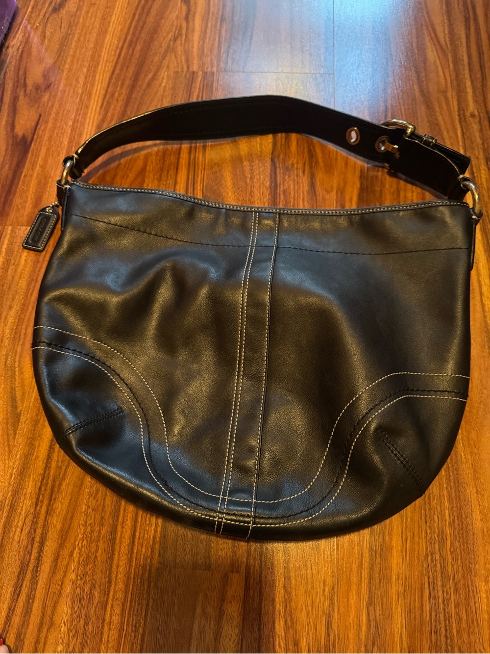 Vintage Coach Black Leather Soho Hobo Shoulder Bag large contrast stitching EUC